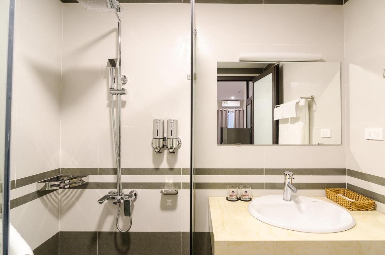 Fukurai Hotel&Apartment 2 Ha Noi Hanoi Bagian luar foto